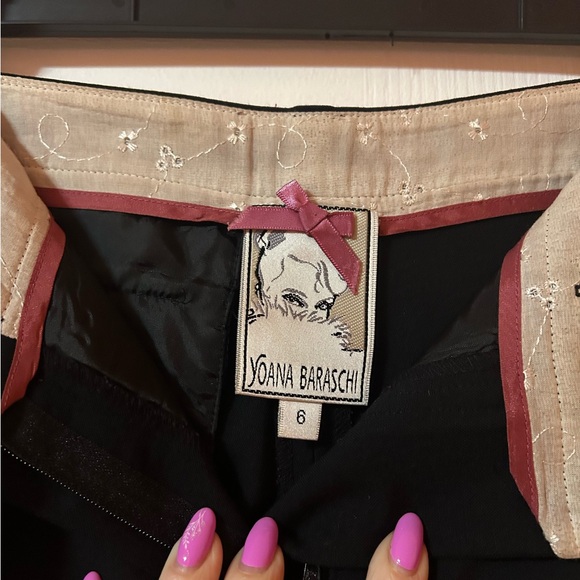 Stylish suit by Yoana Baraschi - Picture 12 of 13